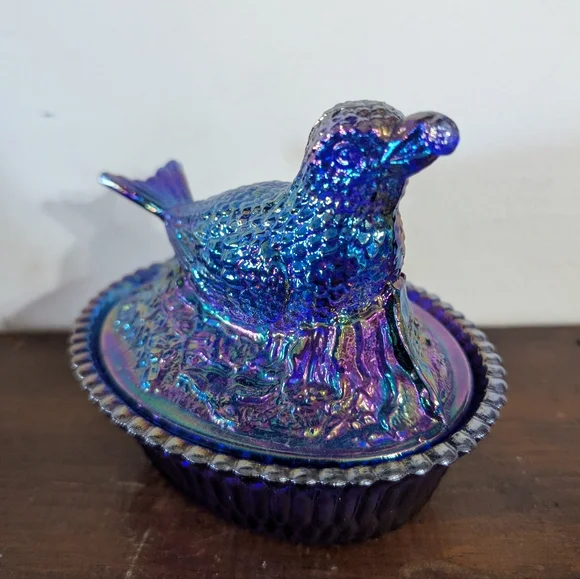 Vintage Iridescent Purple Carnival Glass Bird on Nest Candy Dish - Picture 2 of 10